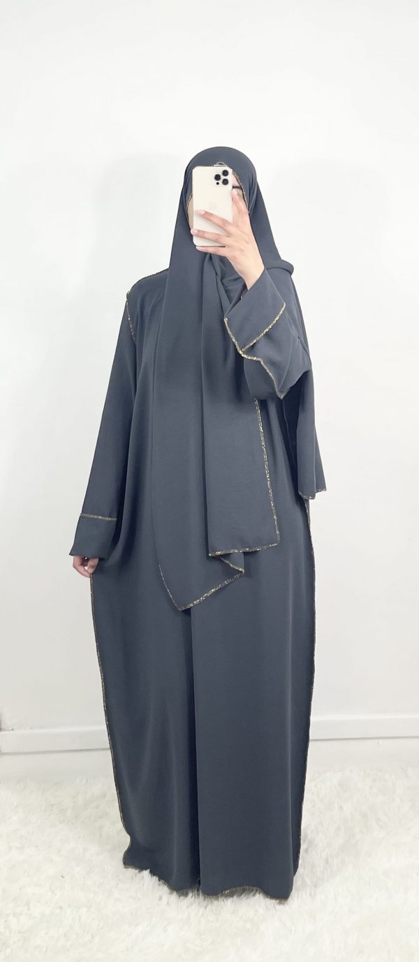 Abaya Hijab intégré gris